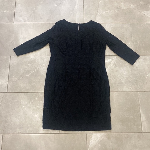 Black Lace Overlay Midi Dress - Picture 12 of 13